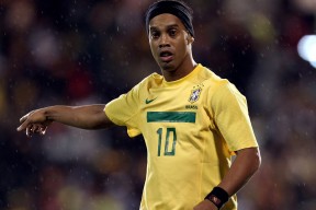 开云官方-3-1吊打张本智和，奥恰洛夫0-4出局，奥恰洛夫和张本智和胜率